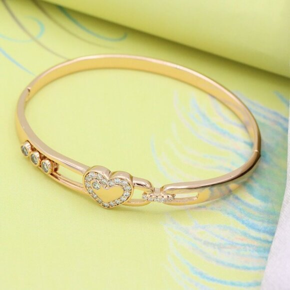 Rose Gold Bangle with Crystal Heart Center, XPBL0579 - Picture 4 of 12